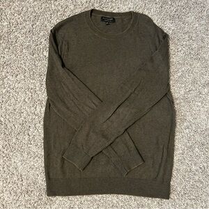 Banana Republic Men's Dark Olive Crewneck Sweater